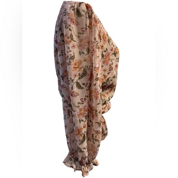 American Eagle Floral Wrap Blouse Cropped Size L Pit 20 Sheer Sleeves Deep V - Picture 3 of 12